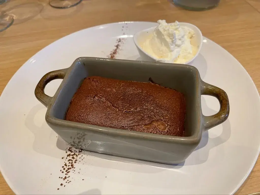 Claire Moran_Cuisine & Dépendance_Bourg_review