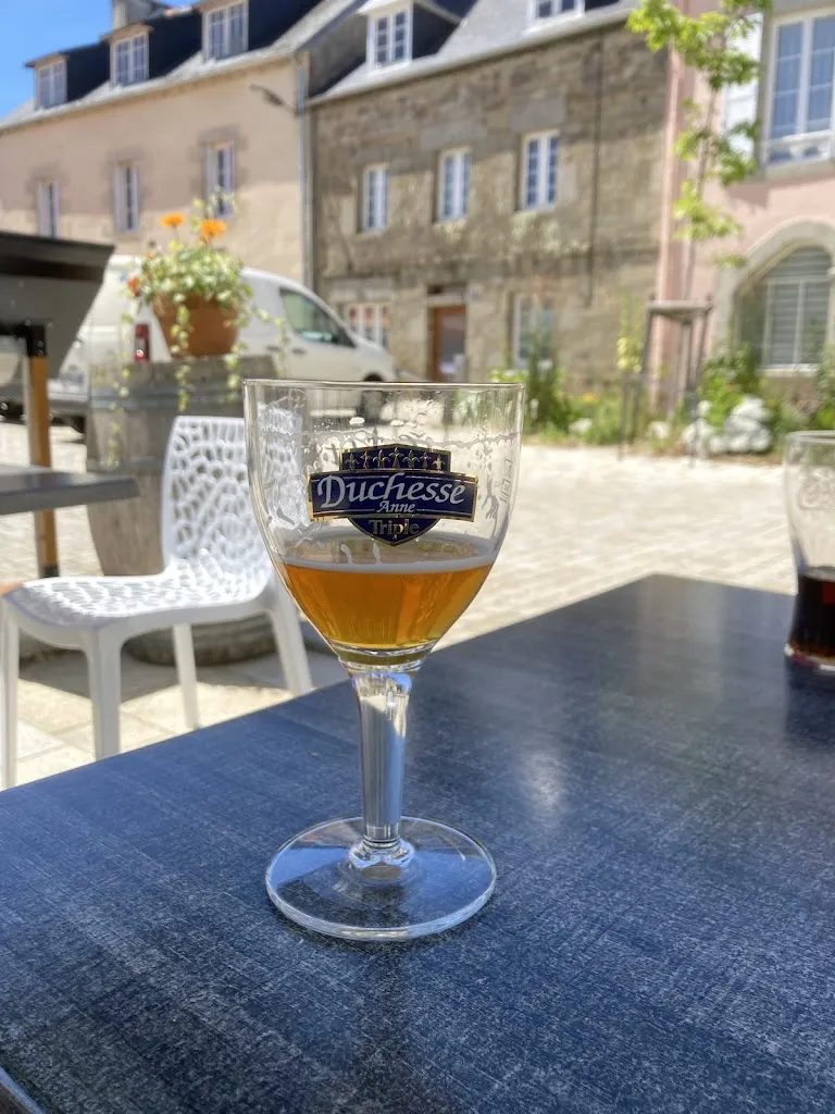 Guillaume du Bois_Feel Good Menez Are_Brasparts_review