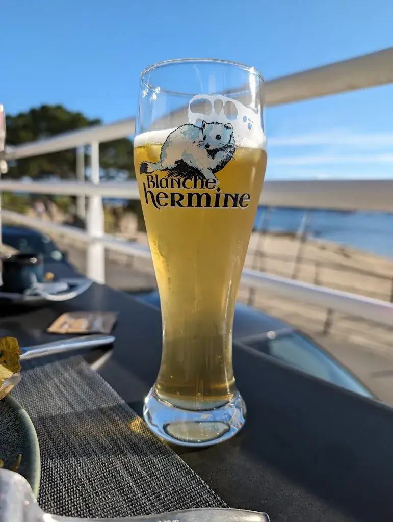 simoninpalma_L'Alhambra_Bénodet_review