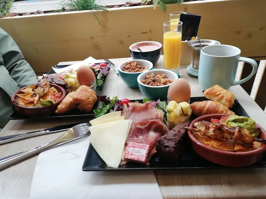 Umami by Kafeenn_Bénodet_slider_image_3