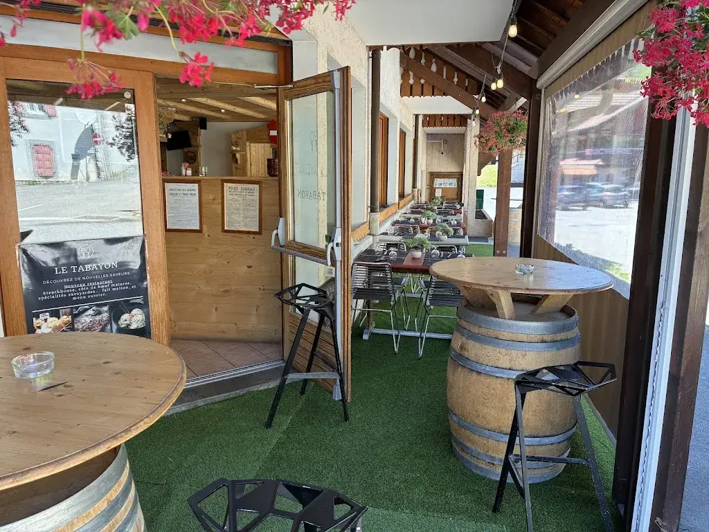 Le Tabayon Restaurant in Bellevaux