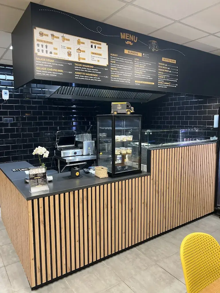 Mr Vagabond Bourgbarre_Bourgbarré_slider_image_3