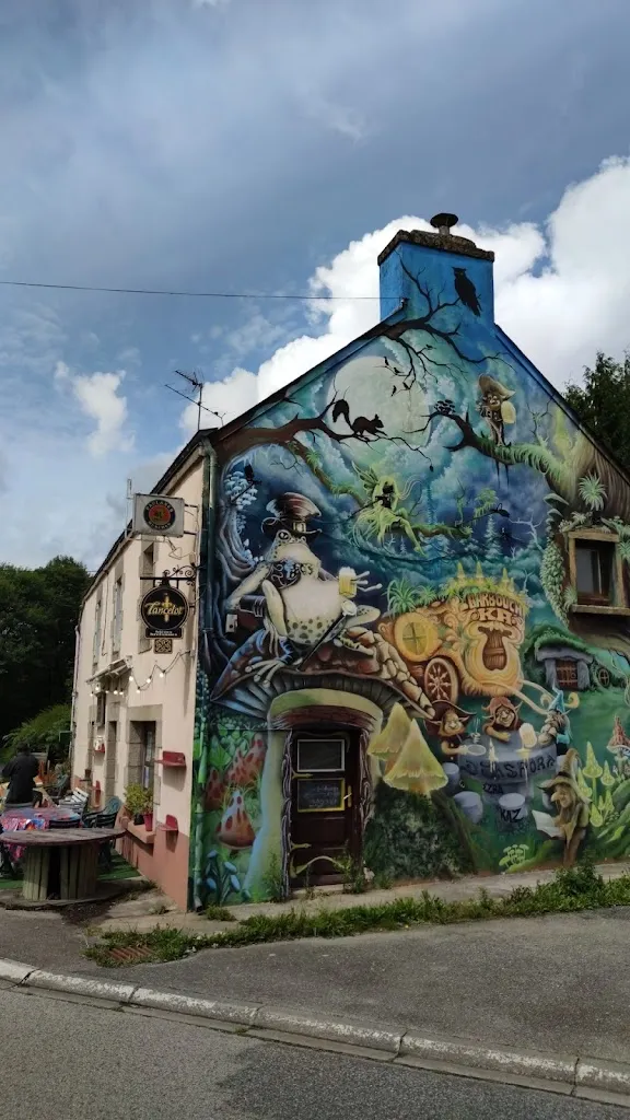 stéphane Bougrat_Le café de la côte_Bubry_review