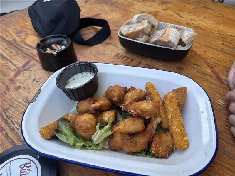 g.vlr5_La Buvette du pont_Betton_review