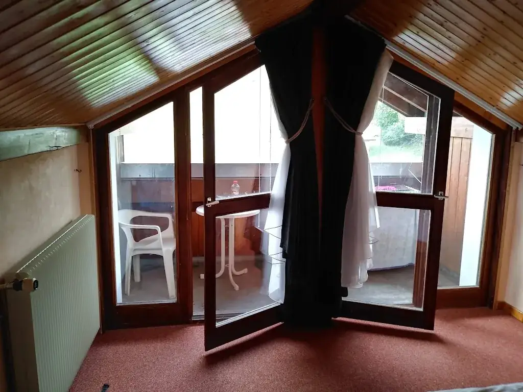 Anna Ivantsiv_Hotel Le Christania_Bellevaux_review