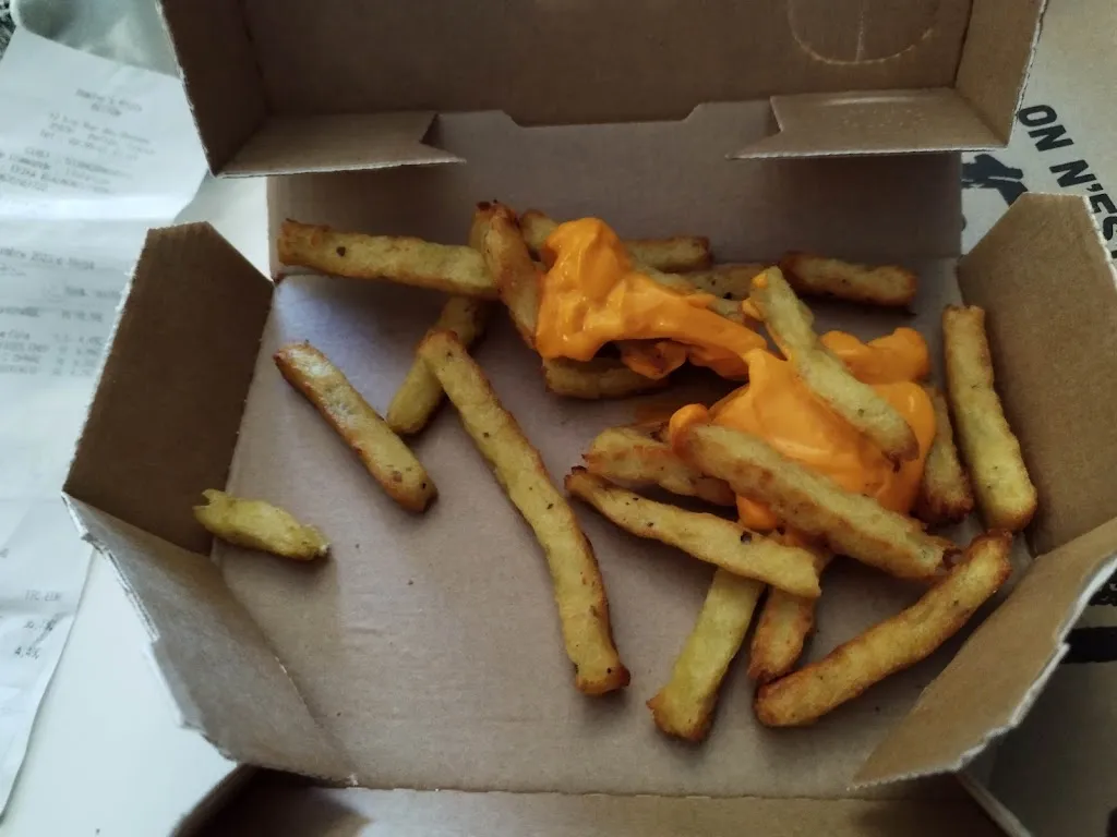 Erika Beaumont_Domino's Pizza Betton_Betton_review