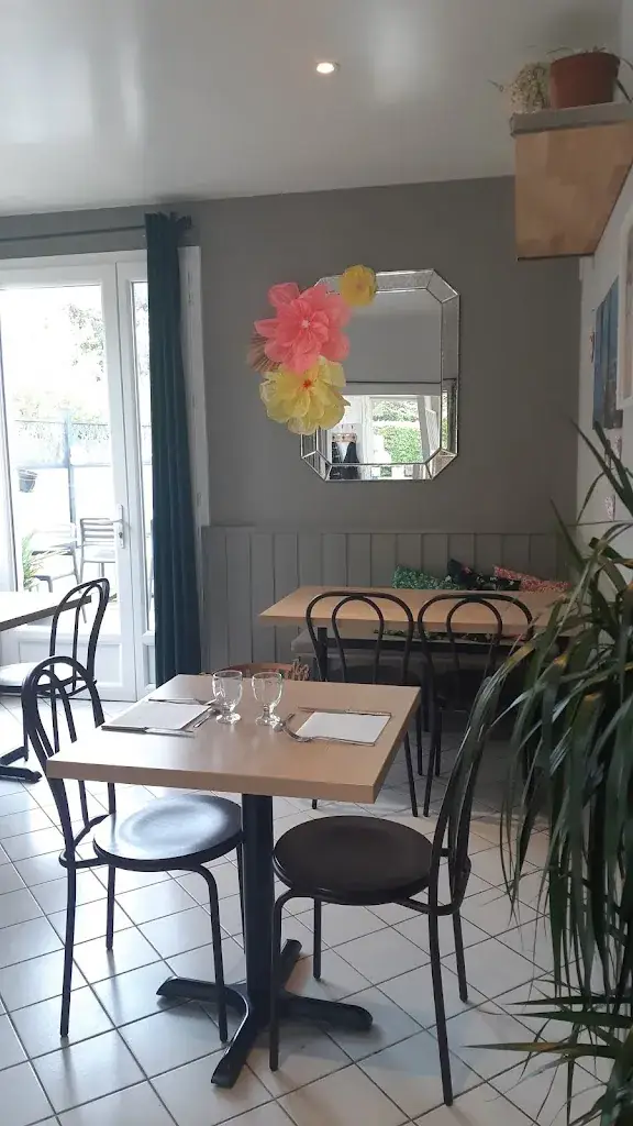 Natur'O'Thé Restaurant in Betton