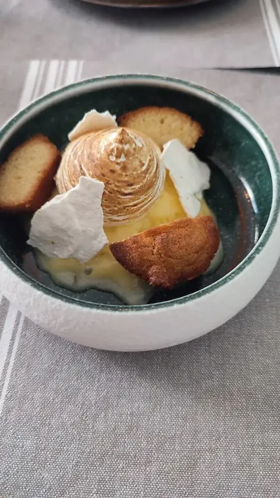 I Lrm_Le Tri Menn_Brest_review