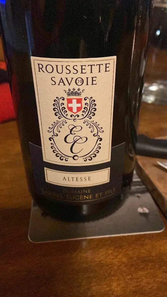 erik sjoerdsma_Les Pivottes_Bellevaux_review