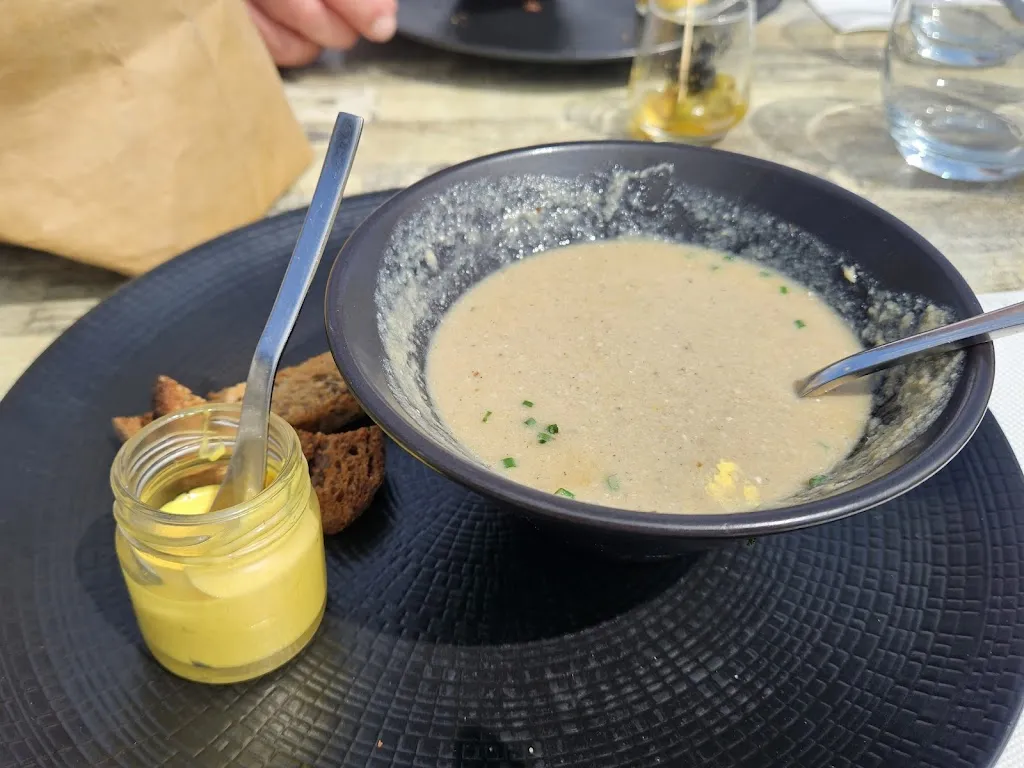 Viviane Bintner_La Table de Jules_Binic-Étables-sur-Mer_review