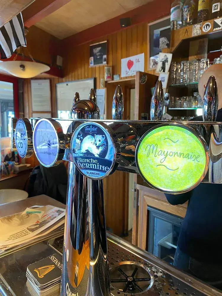 Le Chaland qui passe._Binic_slider_image_2