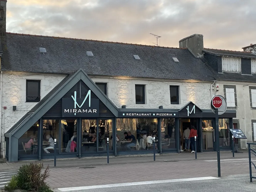 Hetty IRL_Le Miramar brasserie restaurant_Binic-Étables-sur-Mer_review