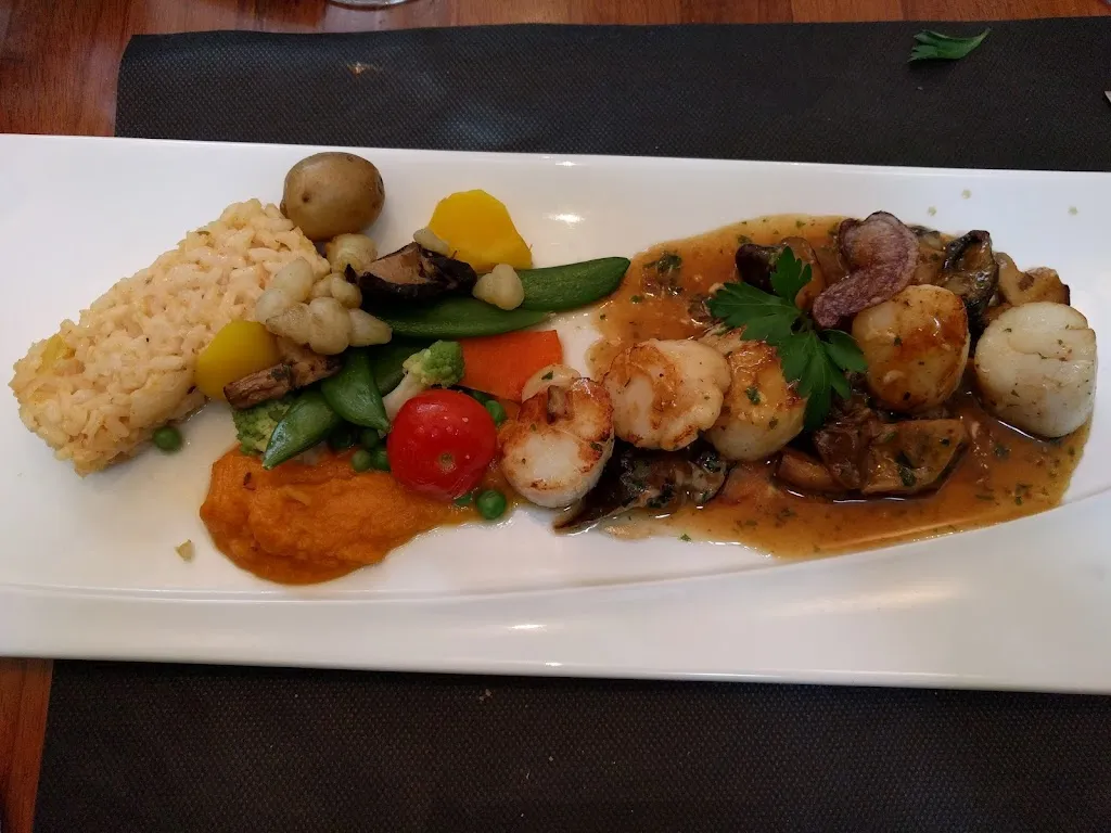 Cyrine Haidar_Le Miramar brasserie restaurant_Binic-Étables-sur-Mer_review