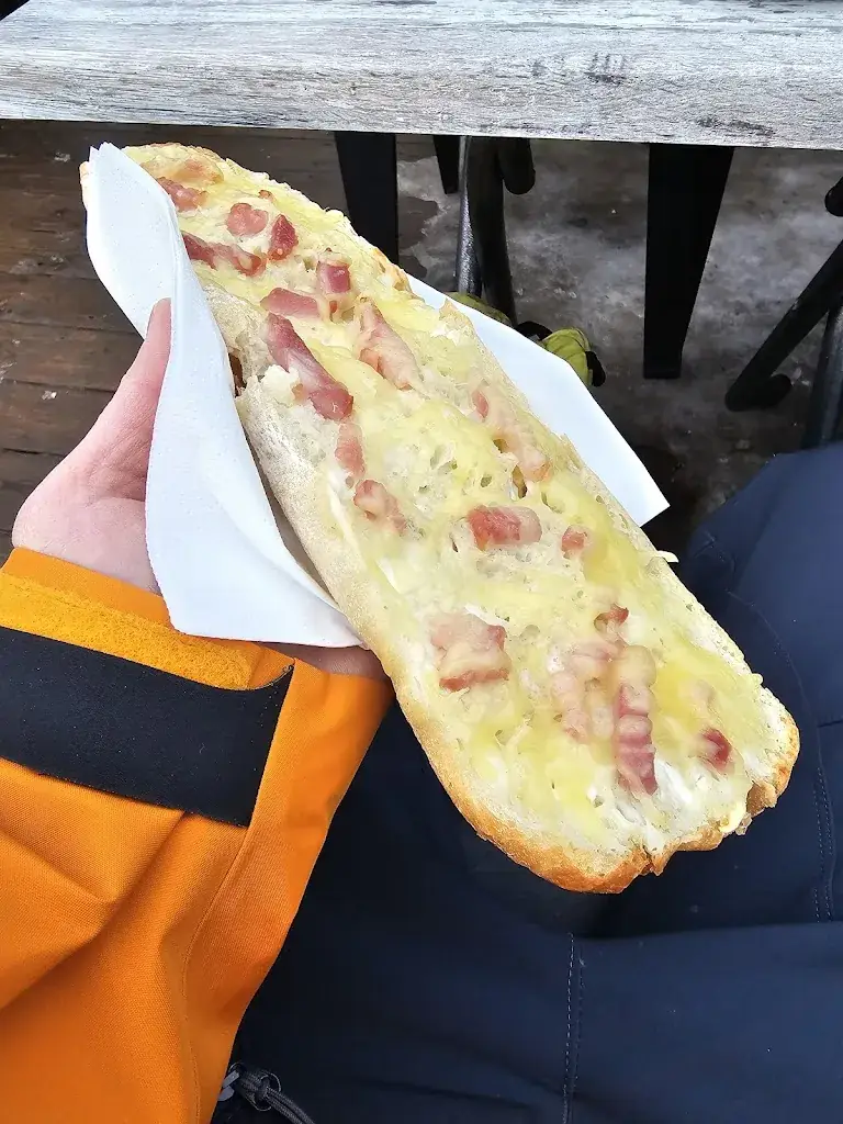 Mikołaj Kocot_La R'mize Bellevaux_Bellevaux_reseña