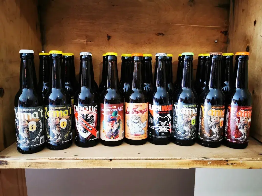 Brasserie Brittonik - Vente de bières artisanales Bretonnes_Broons_slider_image_2
