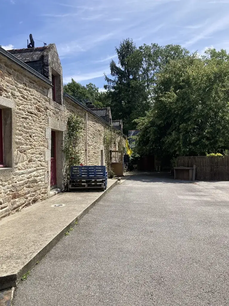 Au Coin Du Feu_Camors_slider_image_3