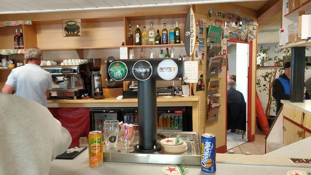 KM Hogewoning_Le Chaudron Glazik_Briec_review