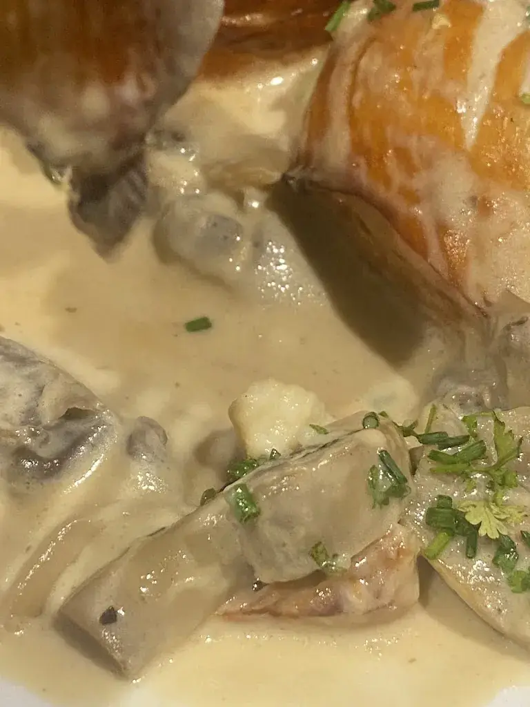 Céline_le belagio 29510 briec_Briec_recensione