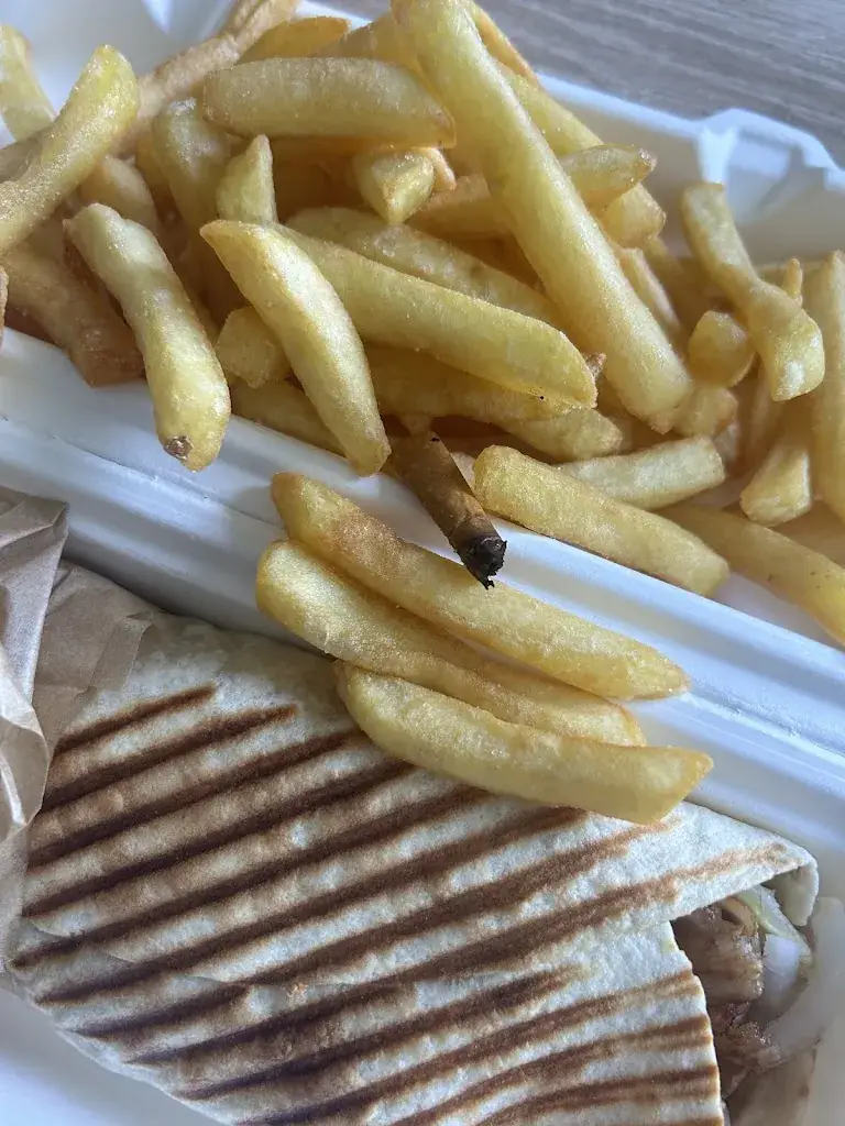 Valentin G_Istambul Kebab_Briec_review