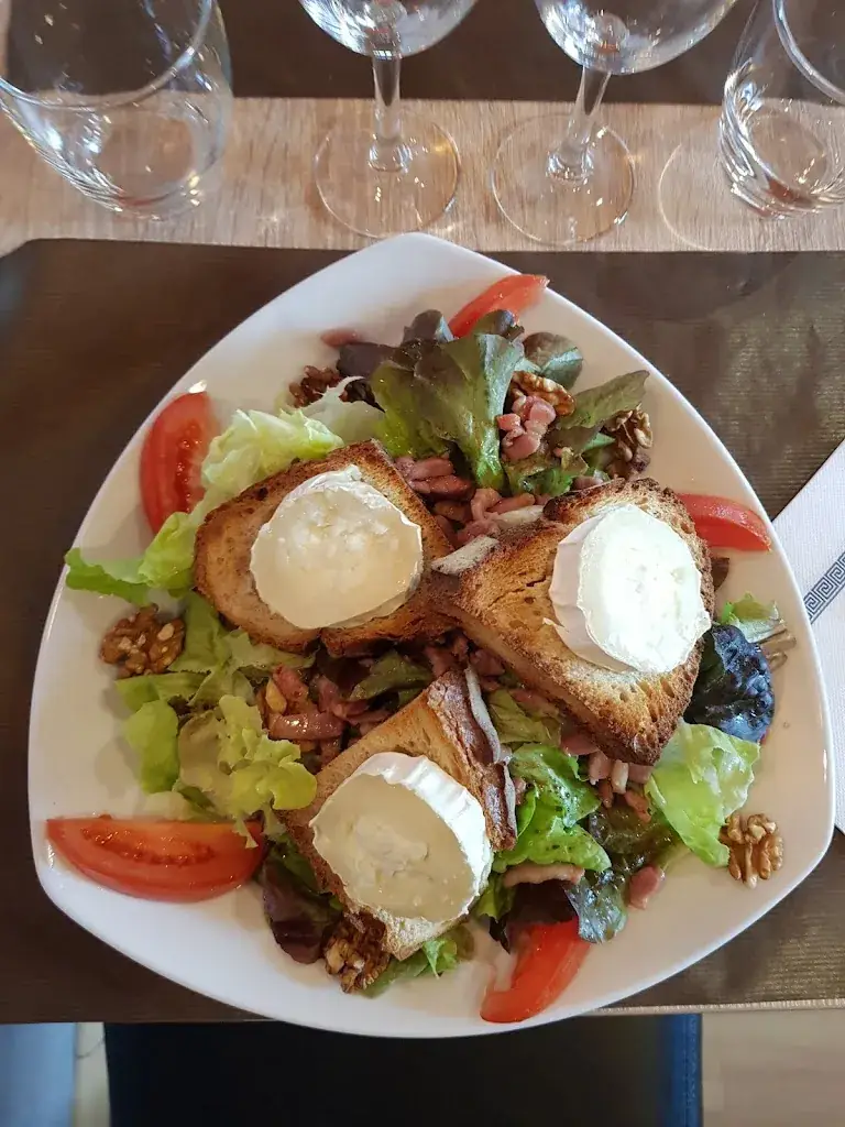 Le Bistrot_Dol-de-Bretagne_slider_image_2