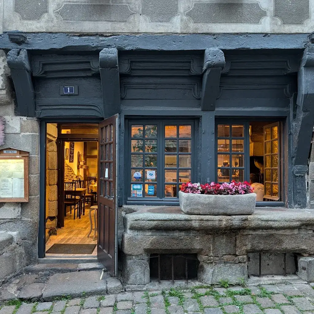 Chris Price_Le Porche Au Pain_Dol-de-Bretagne_review