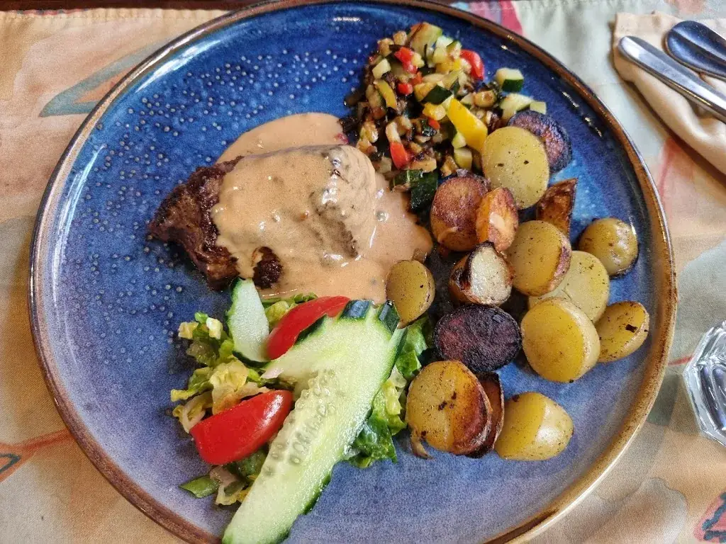 Le Porche Au Pain_Dol-de-Bretagne_slider_image_3