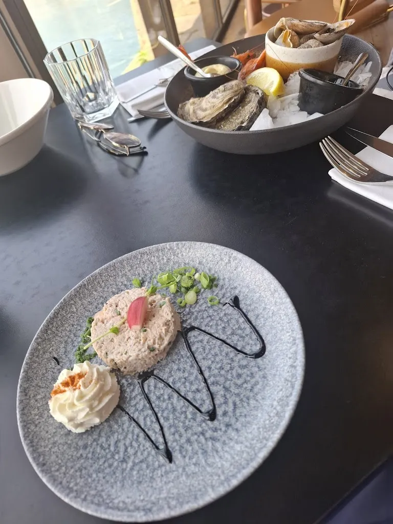 Théo CHENG_L'Amiral Saint-Malo_Saint-Malo_review