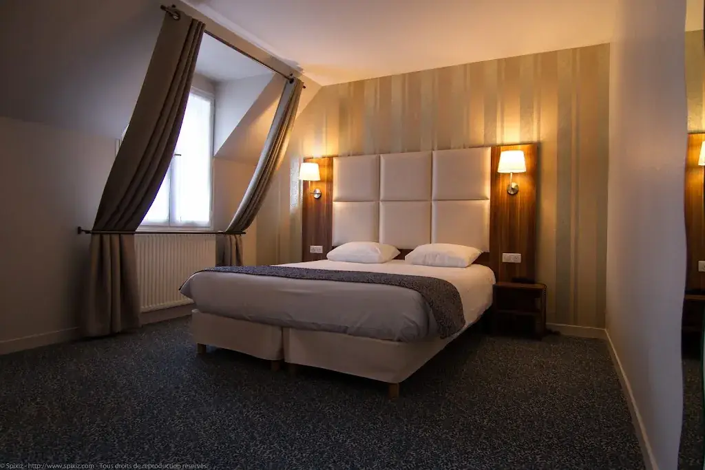 Hôtel Restaurant du Château_Combourg_slider_image_2