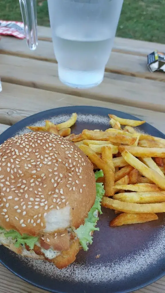 Menu_LA GUINGUETTE DE L'ETANG_Bessenay_image_5