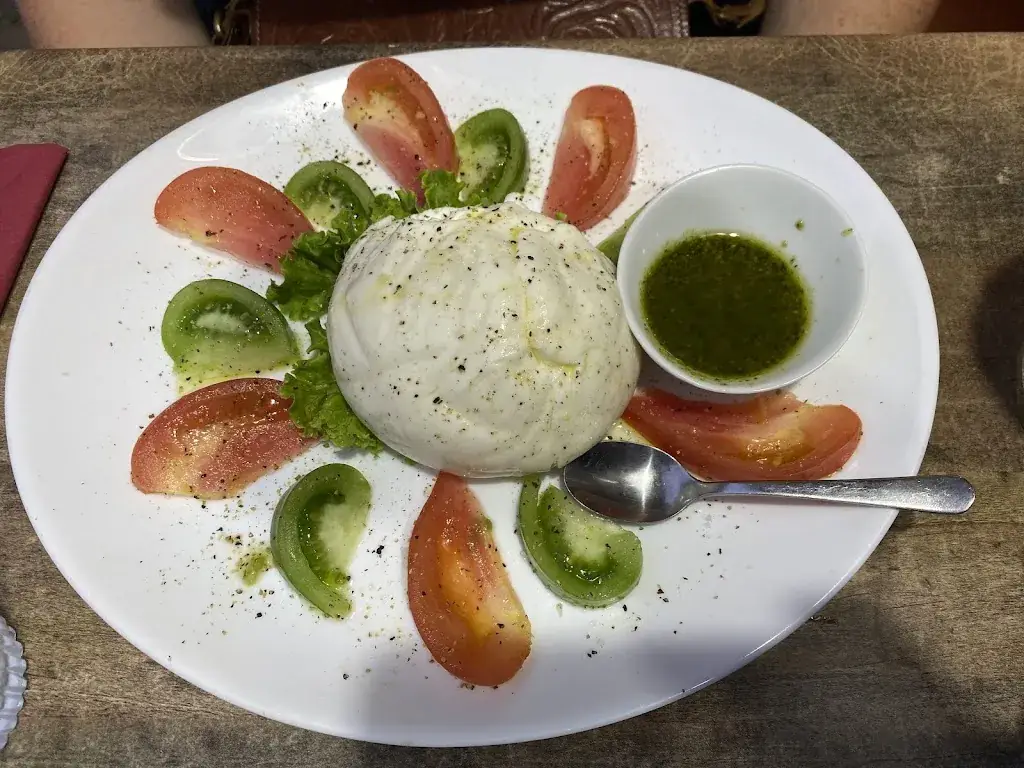 Bashar Al Katrib_Bodega'ZH_Saint-Malo_review