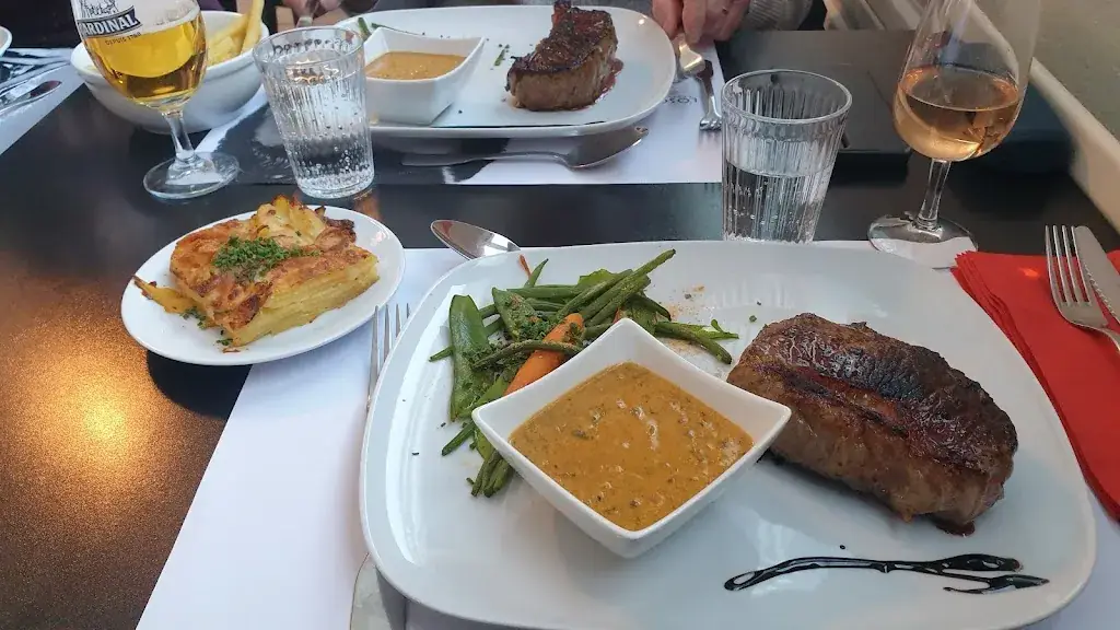 L'Oscar_Bulle_slider_image_3