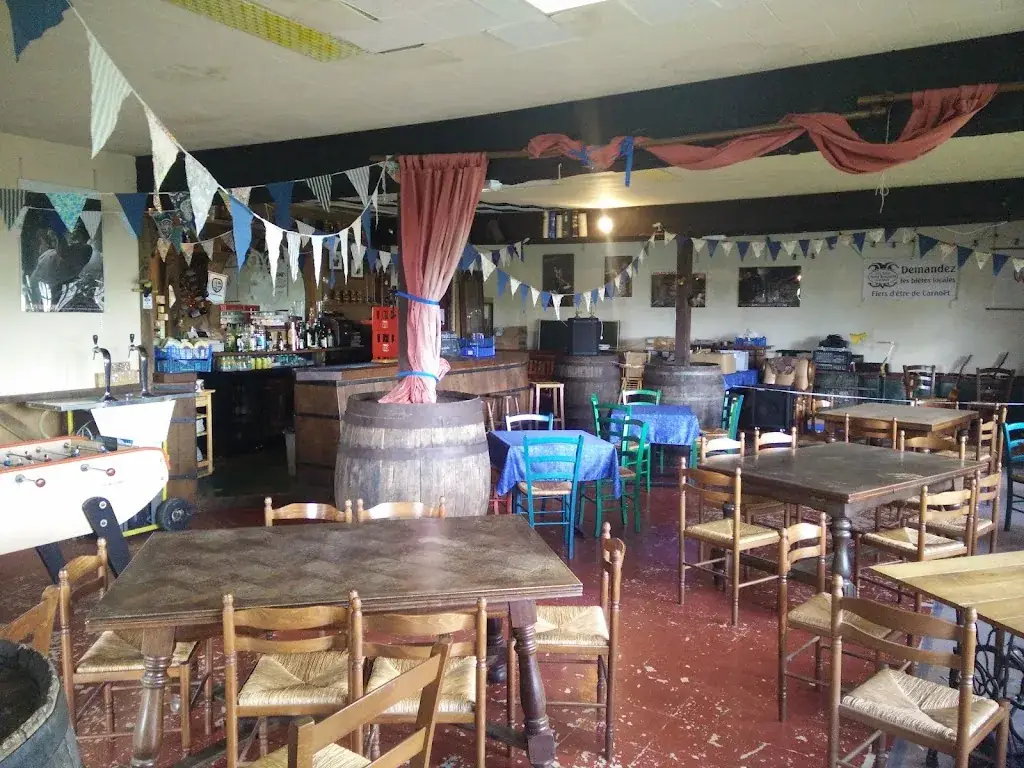 Les Fous_Carnoët_slider_image_3