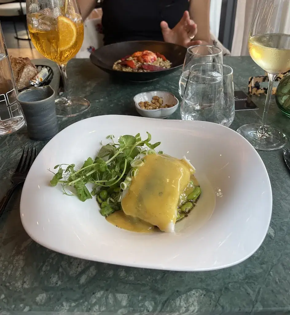 Olivier N_Restaurant Le Cairn_Carnac_review