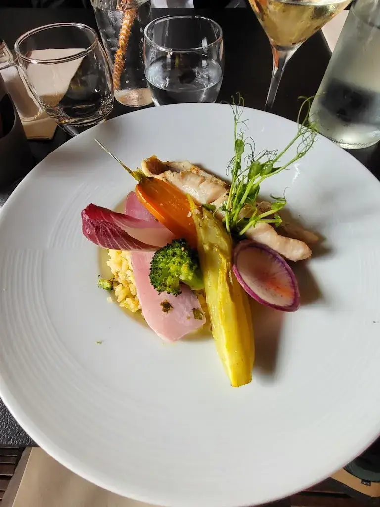 T H (T)_Le 18ème Amendement_Carnac_review