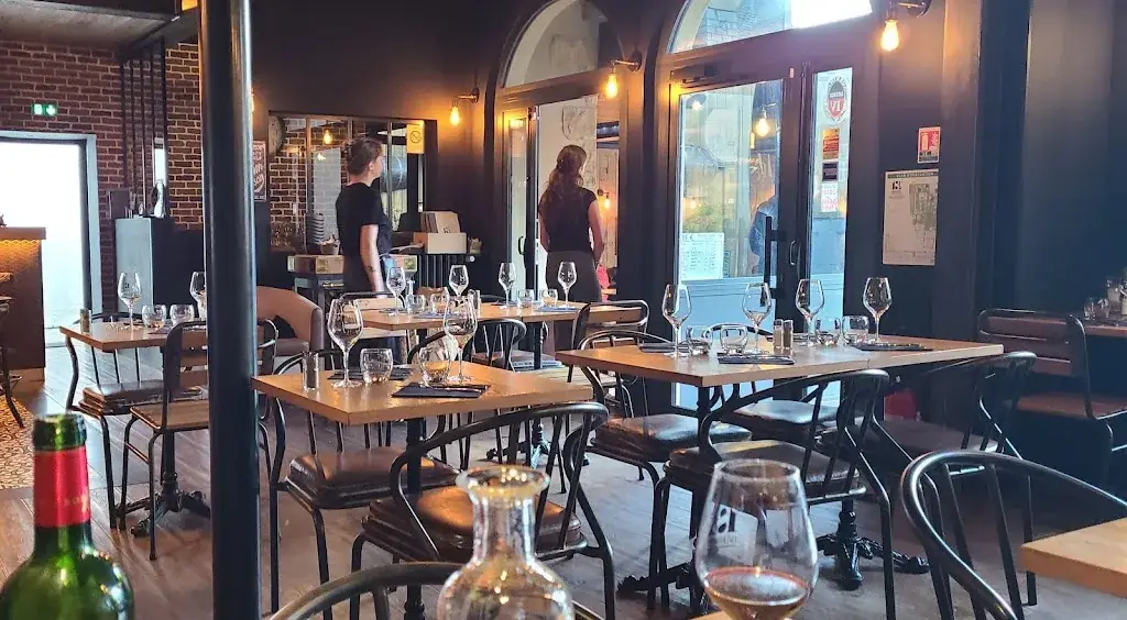 Alison Felce_Le 18ème Amendement_Carnac_review