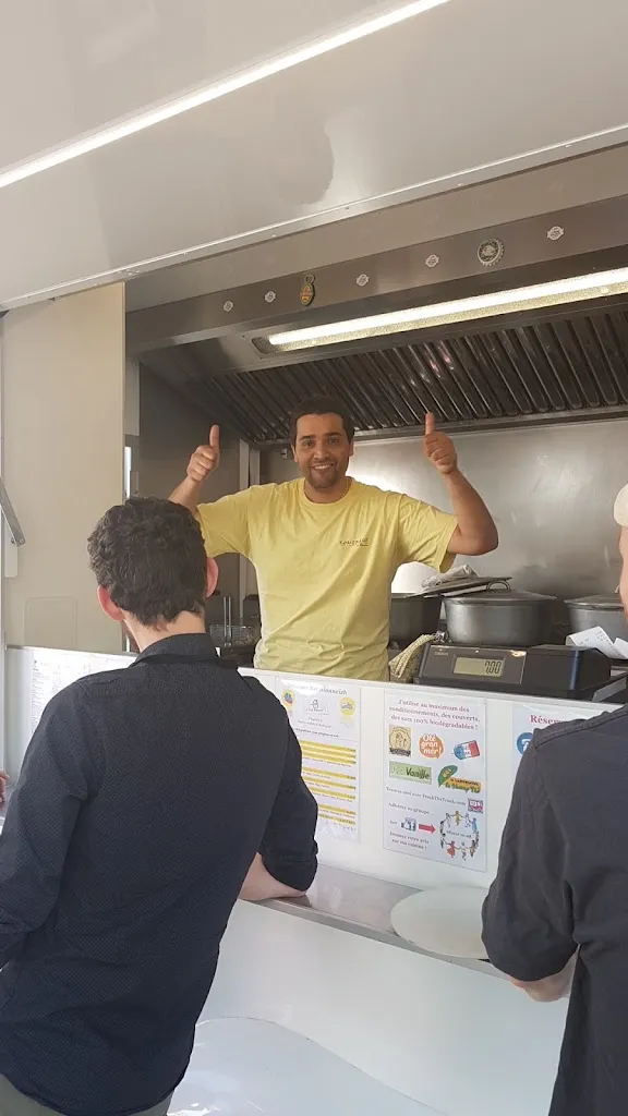 FoodTruck Traiteur Le Rougailleur Cuisine Créole Bretagne_Saint-Aubin-d'Aubigné_slider_image_3