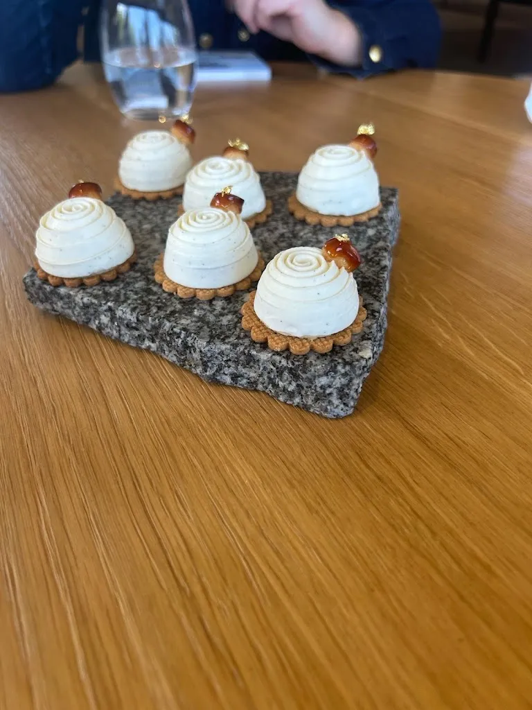 oscar sanz-paris_Restaurant Nicolas Carro_Carantec_review