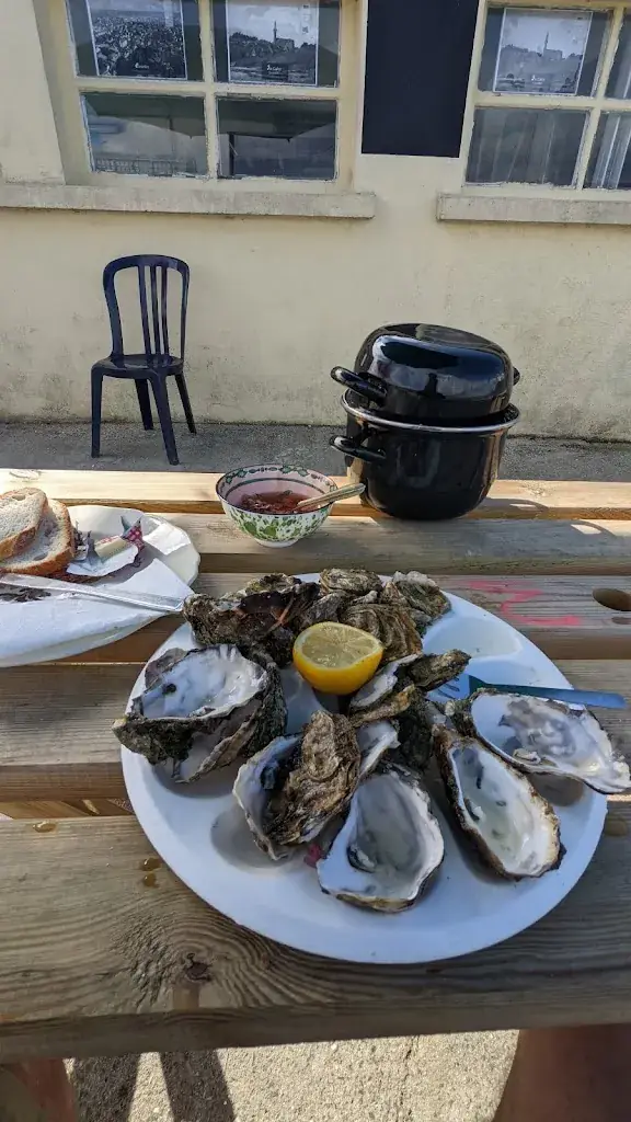 Gray Black_Ets Ven Les Huîtres de l’Île Blanche- Carantec_Carantec_recensione