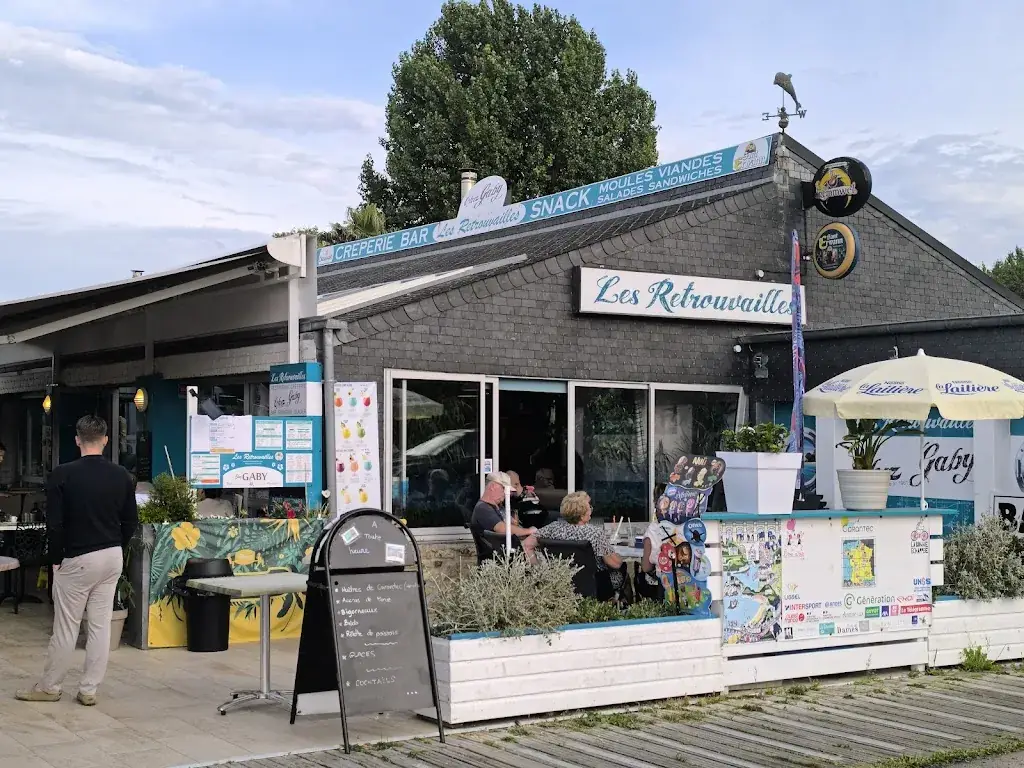 Les Retrouvailles (Chez Gaby) restaurant in Carantec