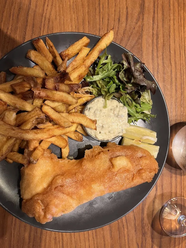 Pat Coogan_A l'Abri du Kraken_Camaret-sur-Mer_review