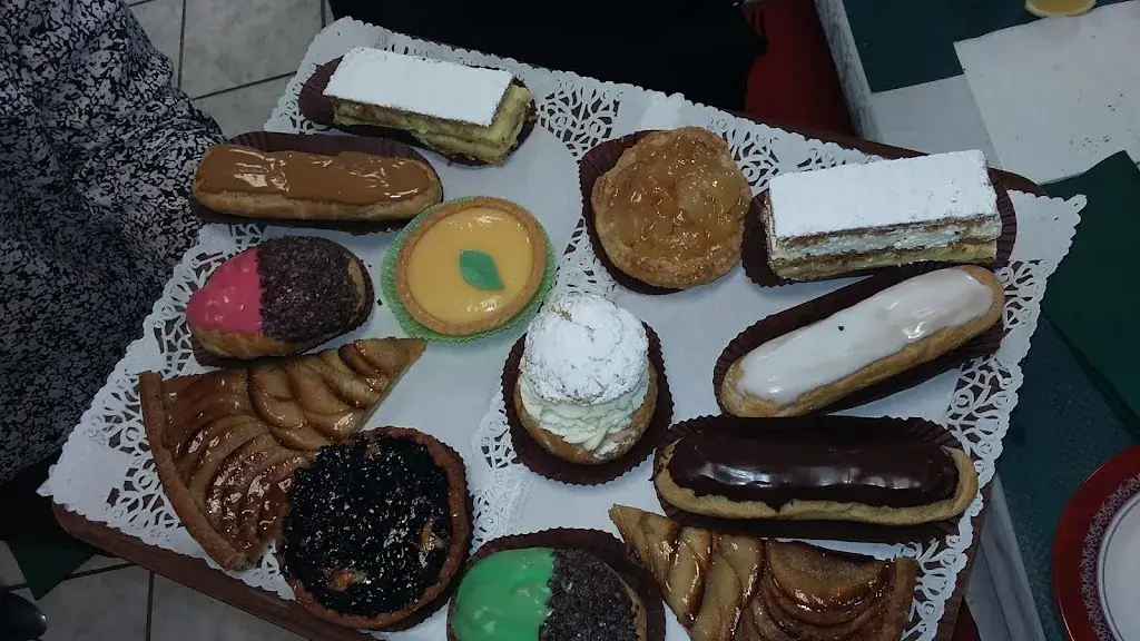 Restaurant Chez Letti_Caudan_slider_image_1