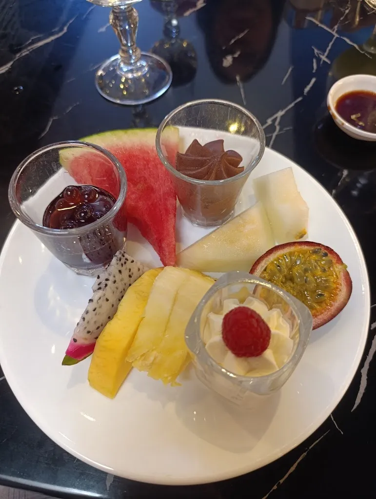 marvin bossis_Golden Buffet_Lanester_recensione