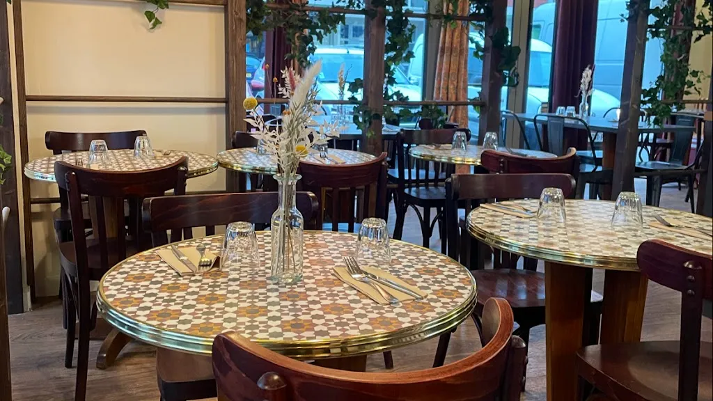 Ostia restaurante en Bruz