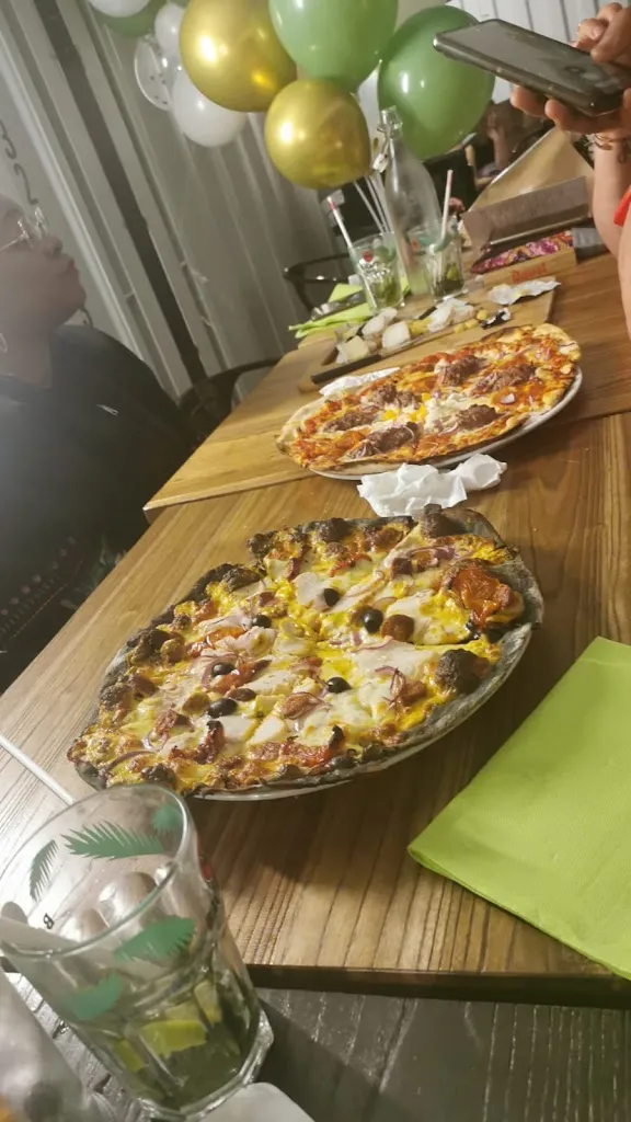 mAd zAz_Le Pignom_Bruz_review