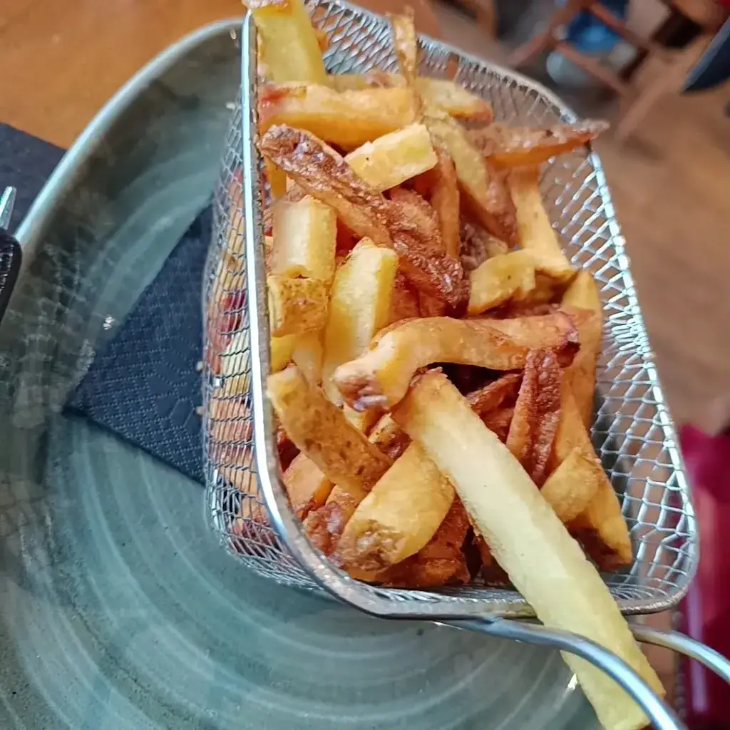 Fr-Jp_Café Bruzois_Bruz_review