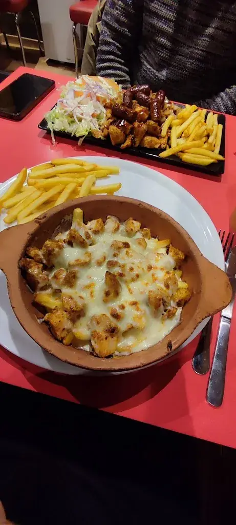 laila madaci_Eat For You_Bruz_review