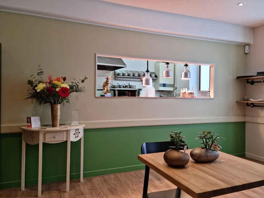 Claire D (Web Fairy)_Les Jardins de Sourcieux_Sourcieux-les-Mines_review