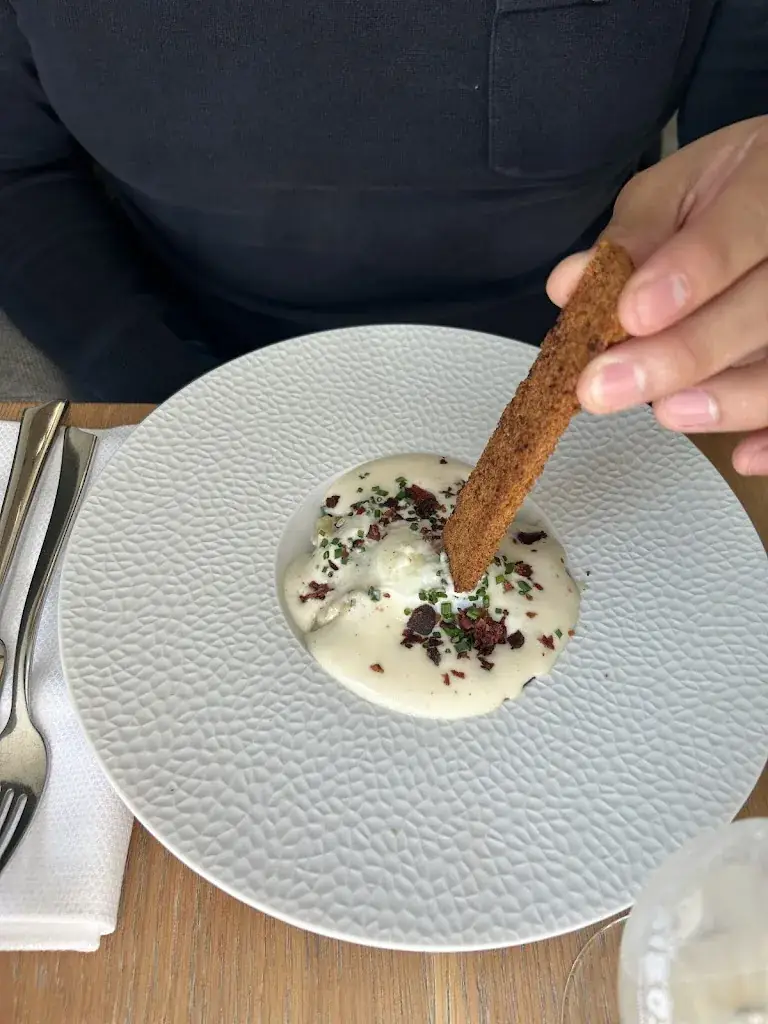 Angelique Bignon_La table d'Elya_Bruz_review