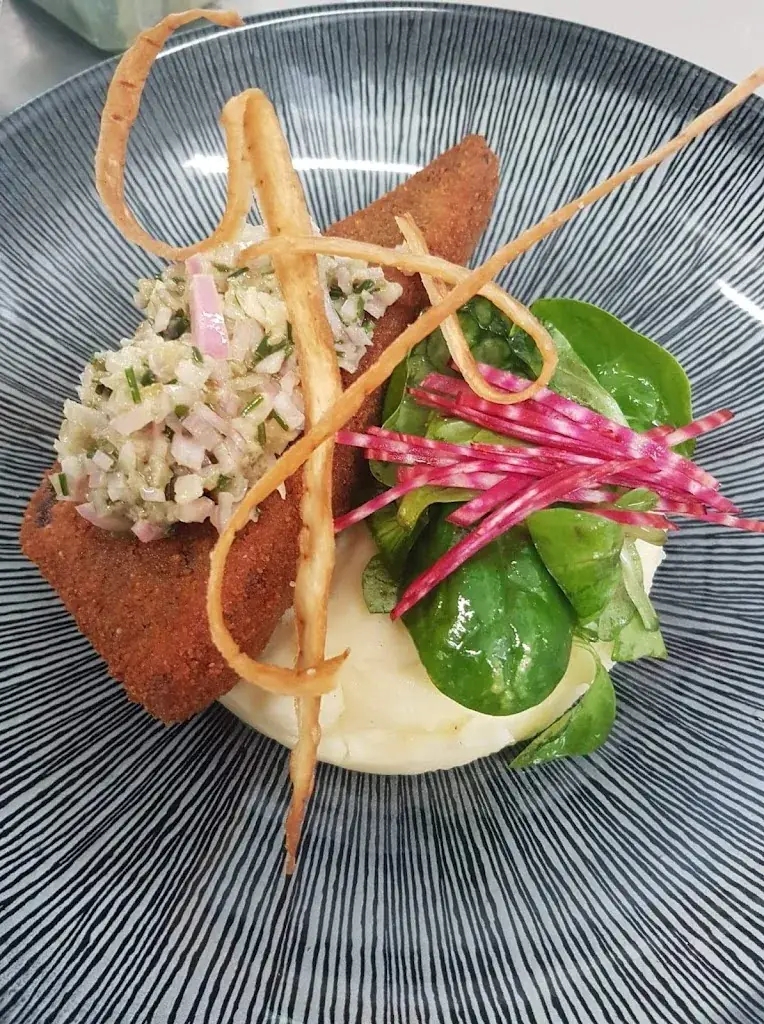 La table d'Elya_Bruz_slider_image_2