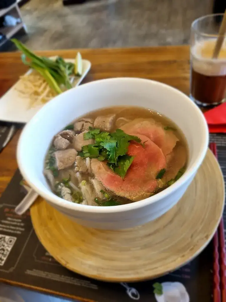 Ai Pho_Chanteloup-en-Brie_slider_image_3